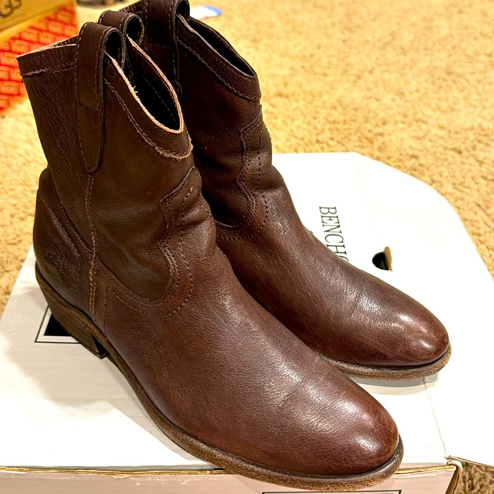 Frye Carson shortie